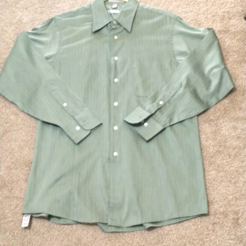Geoffrey Beene Men's Wrinkle Free Dress Shirt
